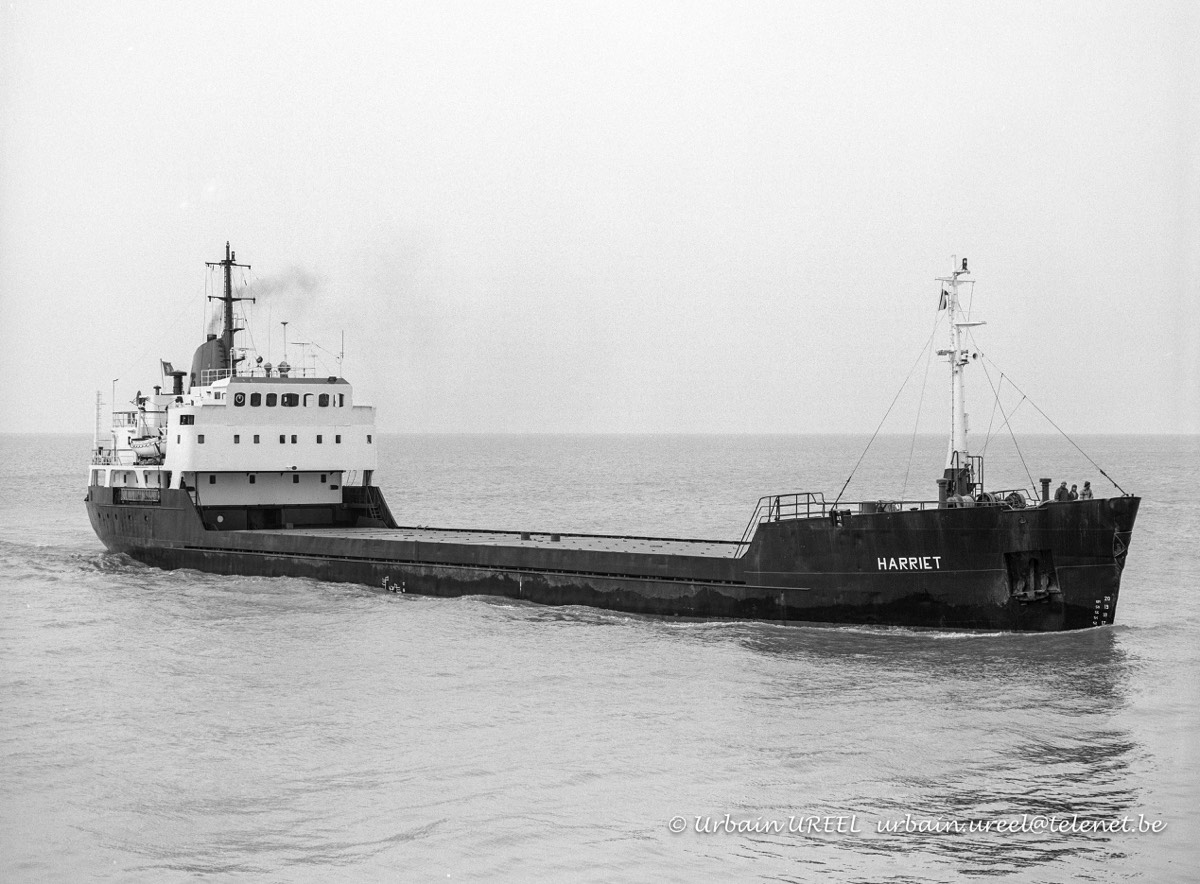 HARRIET (°1971) 26 MAR 1998