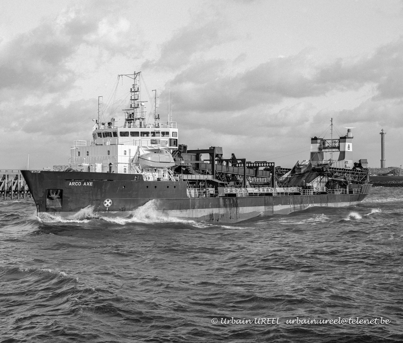 ARCO AXE (°1989) 17 NOV 1992