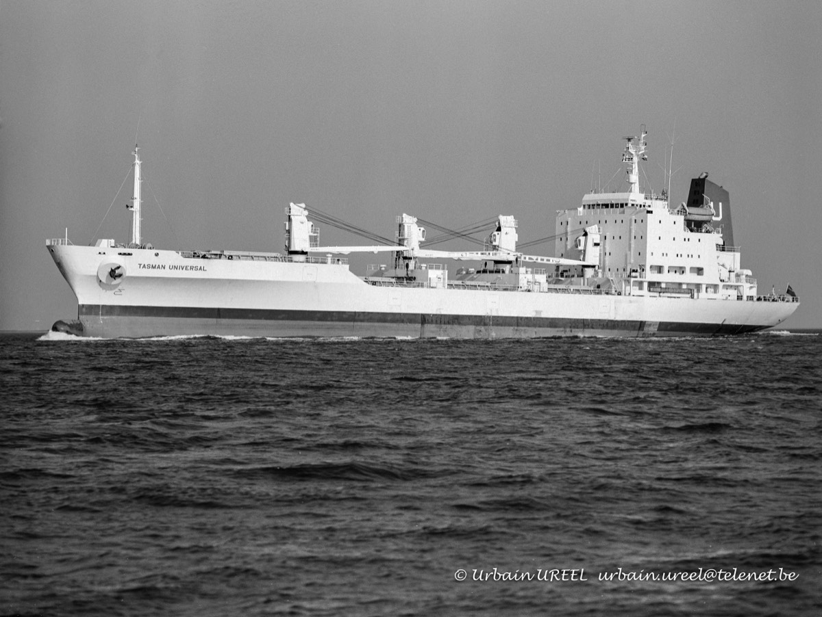 TASMAN UNIVERSAL (°1988) 3 SEP 1996
