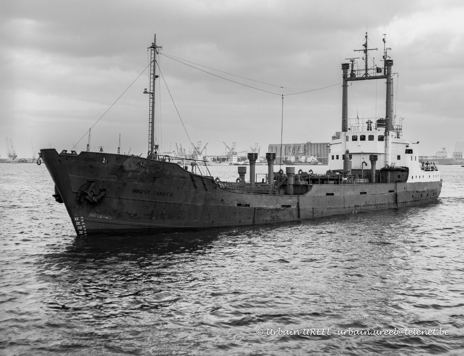 WADSY TANKER(°1956) 21 APR 1984