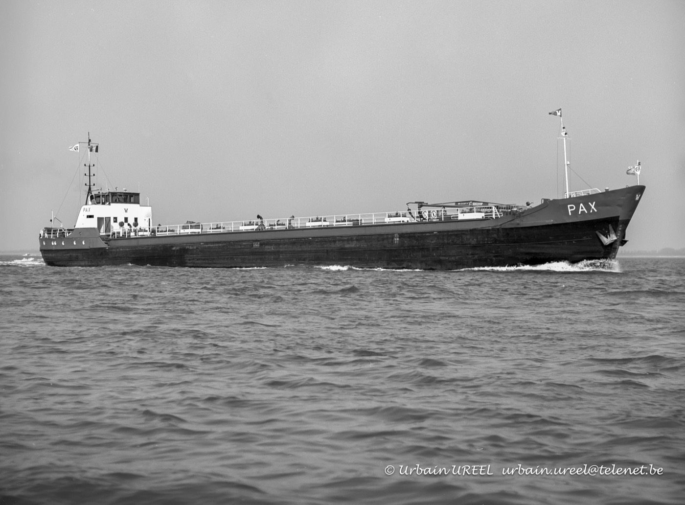 PAX (°1951) 9 APR 1992