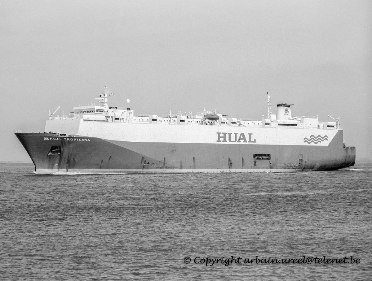 HUAL TROPICANA (°1980) 14 JUN 2004