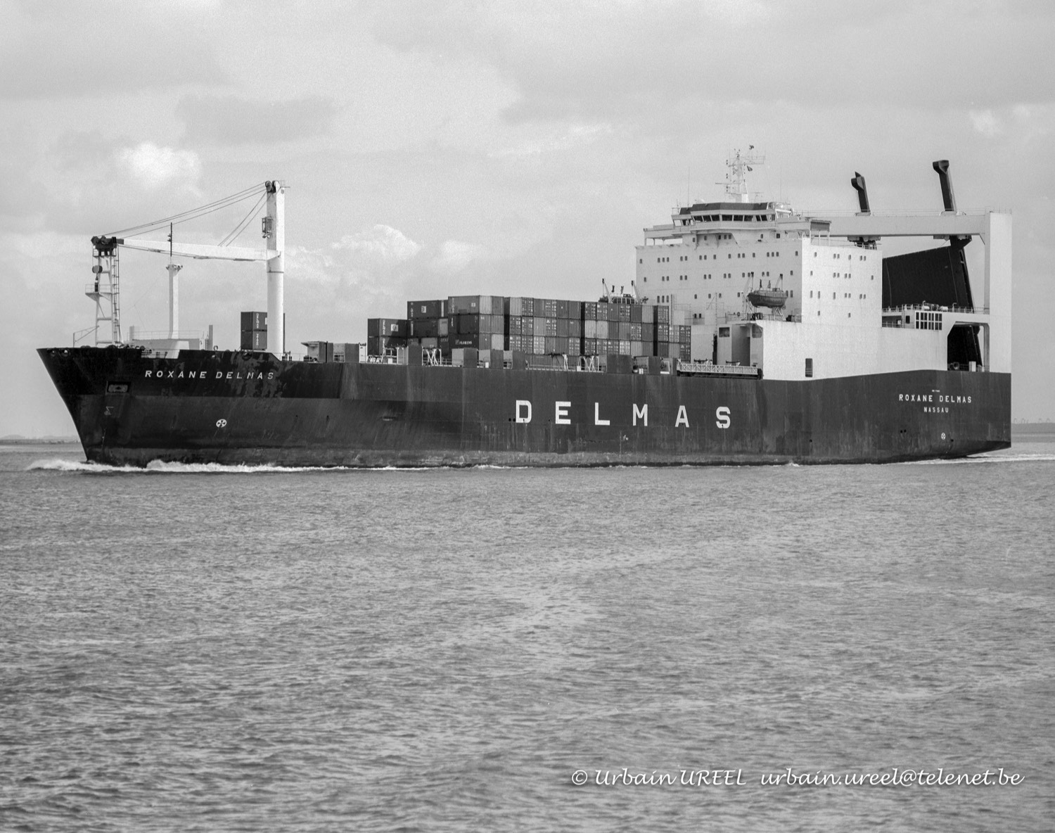 ROXANE DELMAS (°1979) 31 AUG 2004